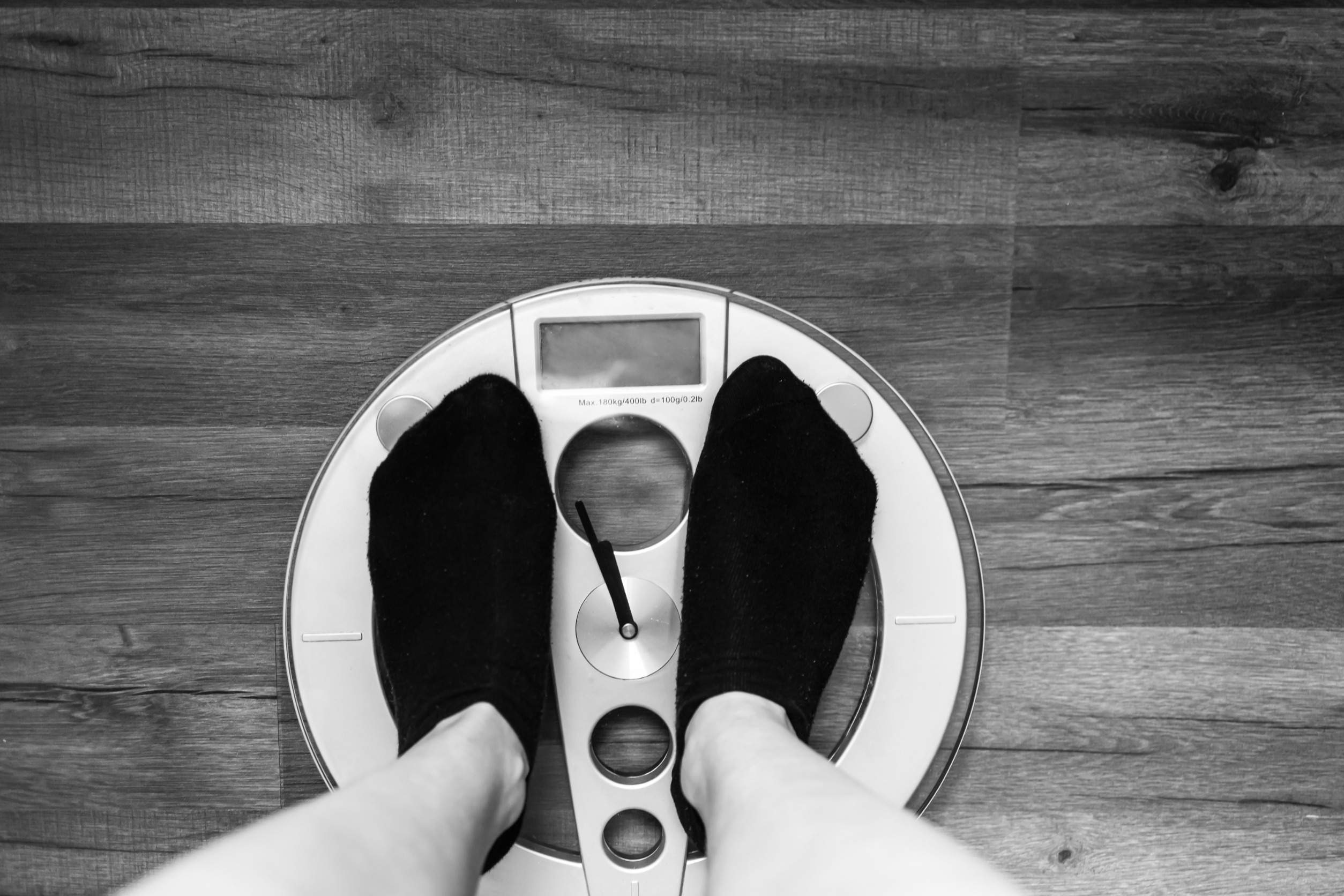 <p> Weight loss can be a frustrating journey, especially when you're diligently following a diet plan but not seeing the desired results. While many factors contribute to weight loss success, there are often unexpected culprits that can stall progress. Understanding these hurdles is crucial for overcoming plateaus and achieving your health goals. Here, we delve into eight common but often overlooked factors that may be hindering your weight loss efforts. </p>:: 123rf