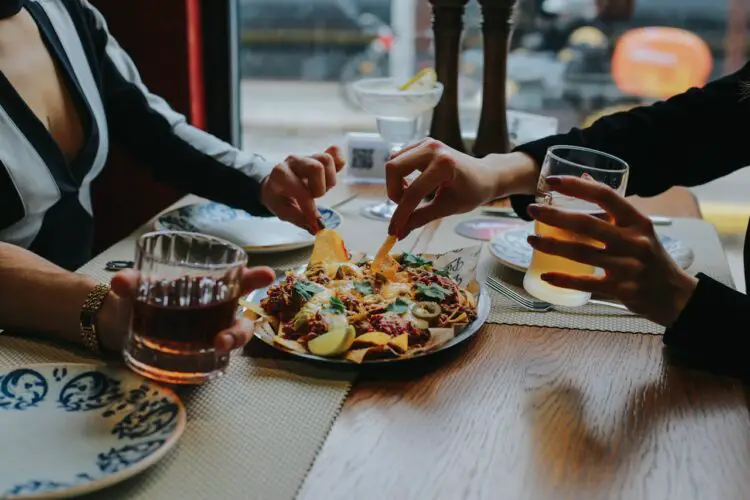 6 Unhealthiest Meals You Can Order in Restaurants