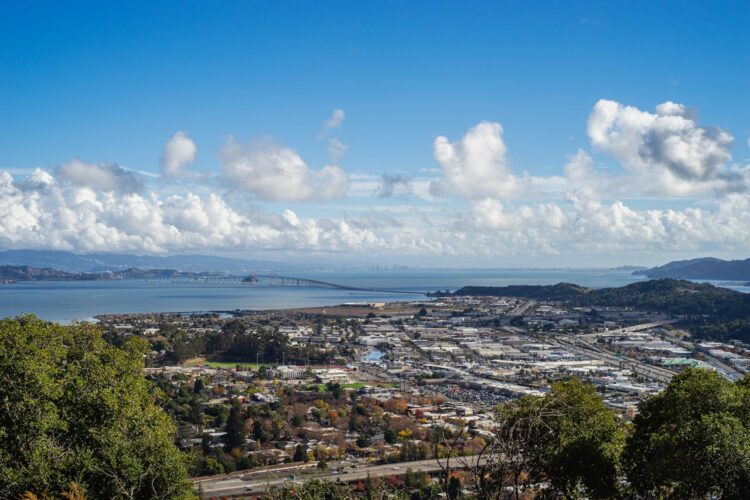 7 Charming Small Towns in California Bursting with Beauty