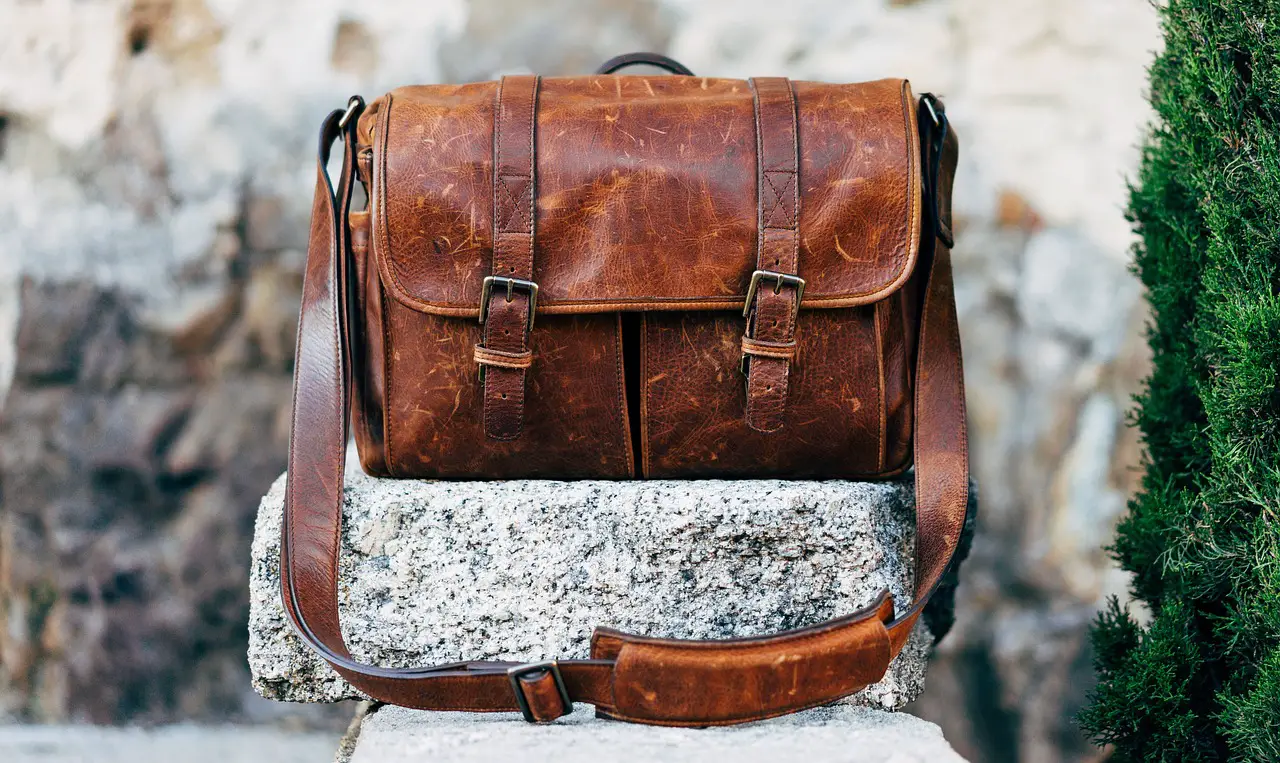 <p>Leather exports, including handbags, belts, and shoes, from Colombia to the U.S. totaled $20 million in 2023. In 2024, this figure rose to $22 million, as American consumers showed a greater interest in high-quality leather goods. </p> ::Pexels