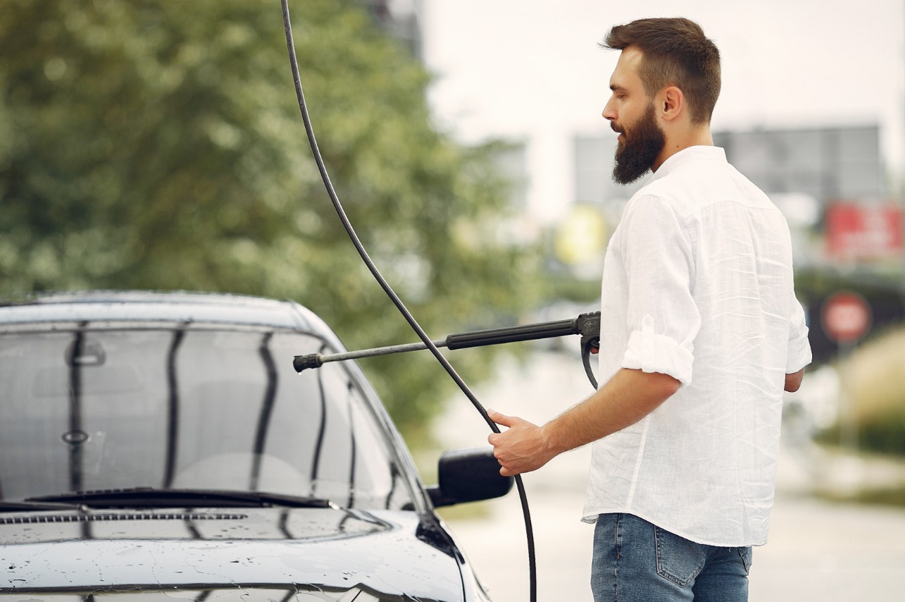 13 Common Roadside Scams Every US Driver Needs to Watch Out For