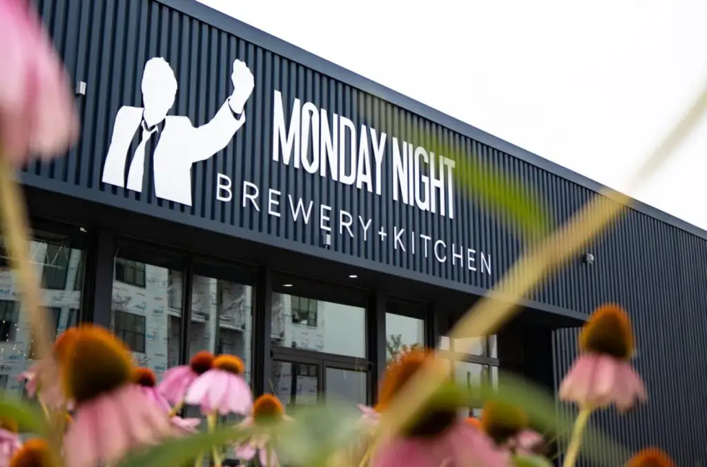 <p> Monday Night Brewing offers a relaxed and inviting atmosphere with a fantastic selection of craft beers. Located in the heart of Nashville, this brewery features a rotating selection of beers that cater to a wide range of tastes. From easy-drinking lagers to hop-forward IPAs, Monday Night Brewing has something for every palate. For Baby Boomers looking for a more interactive experience, the brewery also hosts trivia nights on Mondays, adding an extra layer of fun to your beer-drinking experience. Address: 1308 Adams St, Nashville, TN 37208 Phone: (615) 819-2622 Website: mondaynightbrewing.com </p> :: bhamnow.com