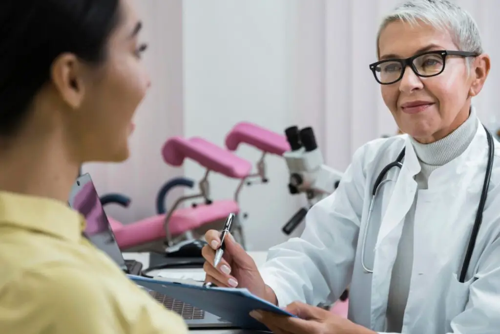 <p> Reaching your 40s is a milestone that comes with new health considerations. While you may still feel youthful, your body undergoes subtle changes that can increase the risk of certain conditions. The best way to stay ahead of potential health issues is through regular screenings. These tests help detect problems early when they are easier to treat. Here are 12 vital health screenings you should not skip in your 40s to maintain optimal well-being. </p> :: Freepik