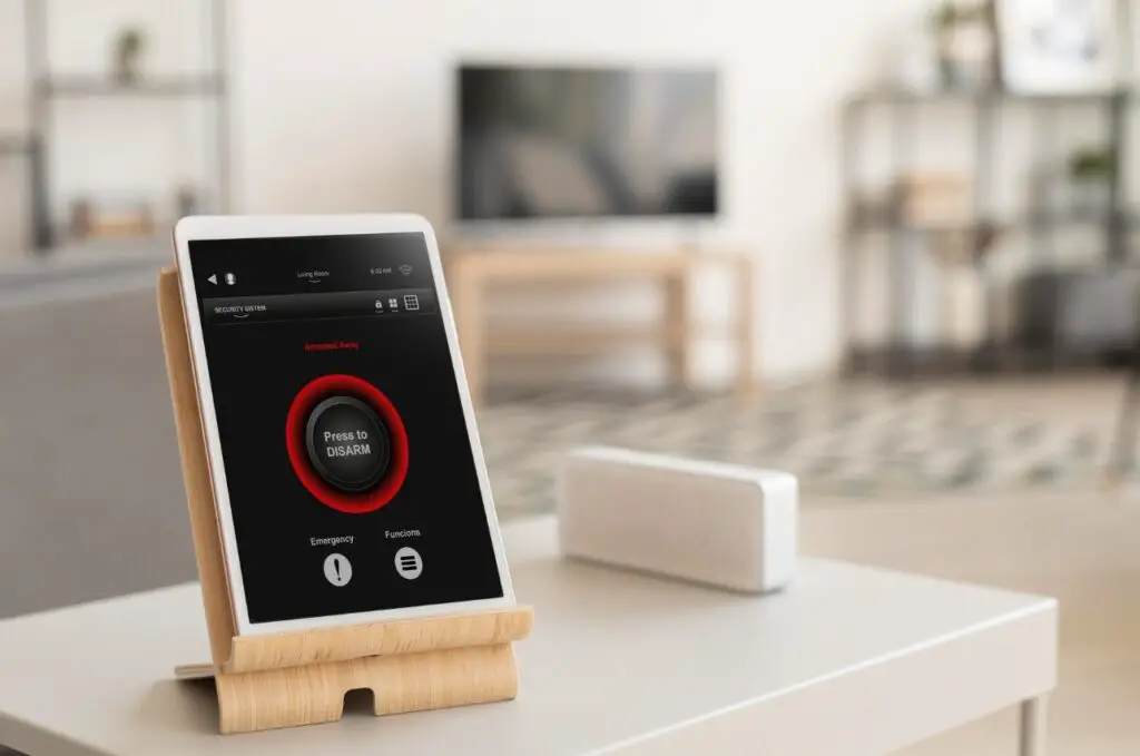 <p> Remember the days when our living rooms were cluttered with various gadgets, each serving a distinct purpose? As technology has evolved, so have our devices, leading to more integrated and multifunctional tools. The Smart TV is a prime example of this evolution, transforming from a simple television into a versatile hub capable of replacing several standalone devices. Let's explore five gadgets that your Smart TV can effectively replace, simplifying your entertainment and daily routines. </p> :: Freepik