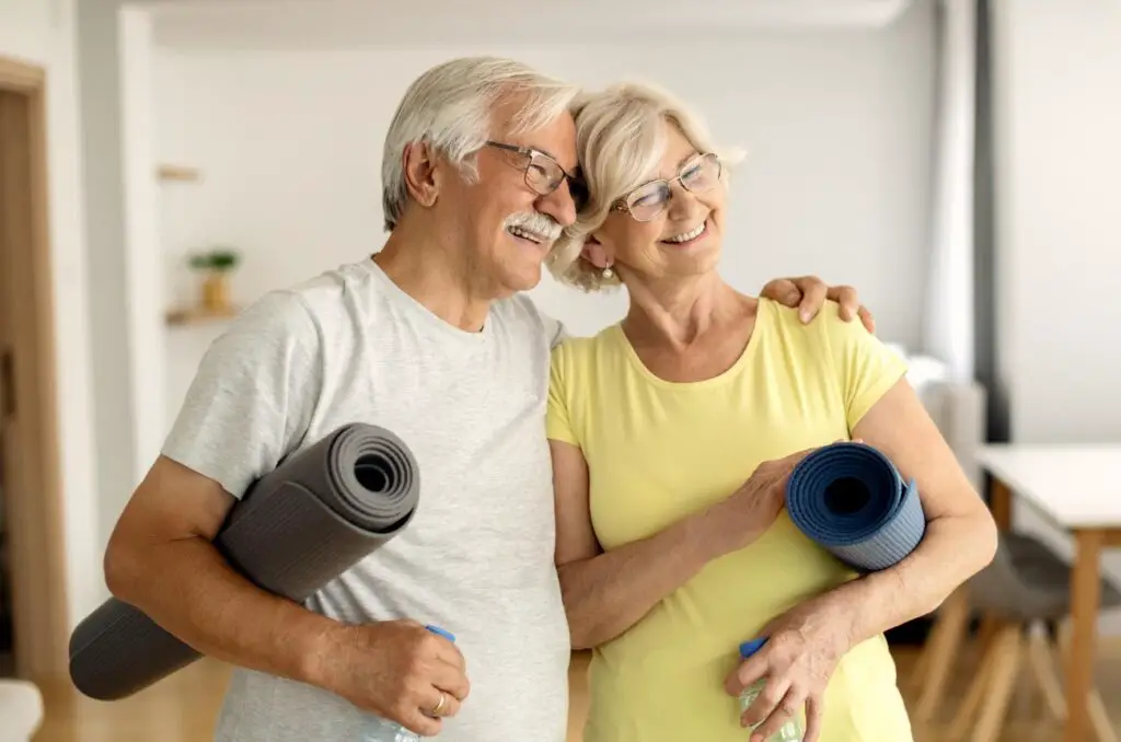 <p> As you age, maintaining high energy levels and staying active can feel like an uphill battle. But getting older does not have to mean slowing down. With the right lifestyle changes and habits, Baby Boomers can continue to feel youthful, strong, and full of life. Here are eight energy-boosting secrets to help you stay active and vibrant well into your golden years. </p> :: Freepik
