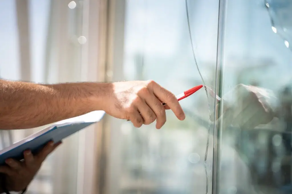 <p> That tiny crack in your window, mirror, or tile may not seem like a big deal—until it spreads and costs you hundreds to fix. A quick and easy solution? Dab a little clear nail polish over the crack. This creates a protective seal that prevents moisture from seeping in and worsening the damage. While it is not a permanent fix, it can buy you time before scheduling a proper repair. Think of it as a tiny superhero for your home’s surfaces. </p> :: Freepik