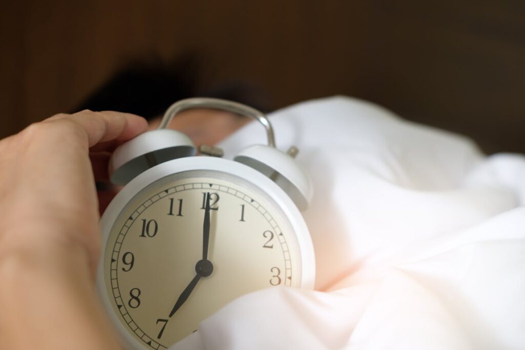 14. Do Not Watch the Clock <p> Constantly checking the time when you cannot sleep can increase anxiety and make it even harder to drift off. If you wake up in the middle of the night, avoid looking at the clock. Instead, focus on relaxation techniques like deep breathing or visualization to help you fall back asleep without stressing about the time. </p> :: Pexels