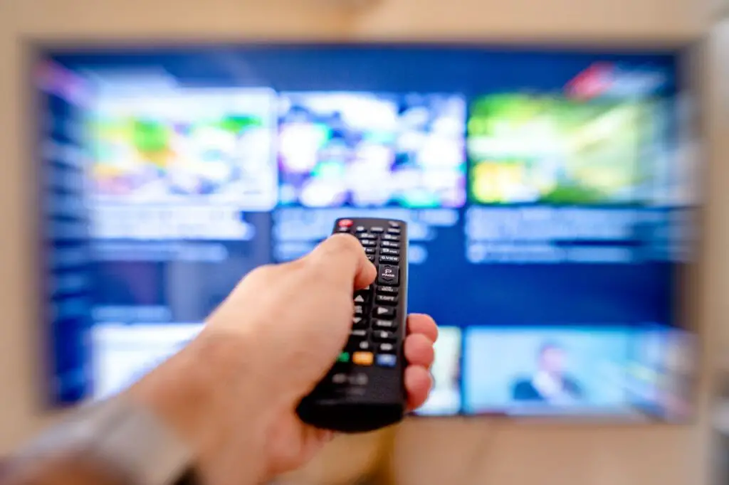 <p> People switched to streaming to escape commercials, yet now, even paid subscriptions are filled with ads. Some platforms even charge extra to remove them. It is frustrating to pay for a service only to be bombarded with the same repetitive commercials. Many subscribers are wondering if cutting the cable cord was worth it after all. </p> :: Pexels