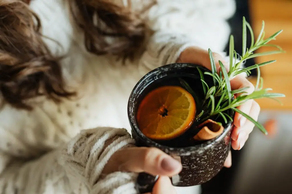 <p> Nature has provided us with incredible remedies to help ease anxiety, and many herbs have been used for centuries to promote relaxation. Chamomile tea is one of the most well-known options—it has natural calming effects that can help you unwind before bed. Another powerful herb is ashwagandha, an adaptogen that helps the body manage stress and balance cortisol levels. Lavender, whether in essential oil form or tea, has been shown to lower stress levels and promote better sleep. Passionflower and valerian root are also commonly used to ease nervousness and improve relaxation. Herbal remedies can be a great addition to your routine, whether through teas, supplements, or aromatherapy. If you are considering adding herbal treatments to your daily life, be sure to check with a healthcare provider, especially if you take medications, to ensure they are safe for you. </p> :: Pexels
