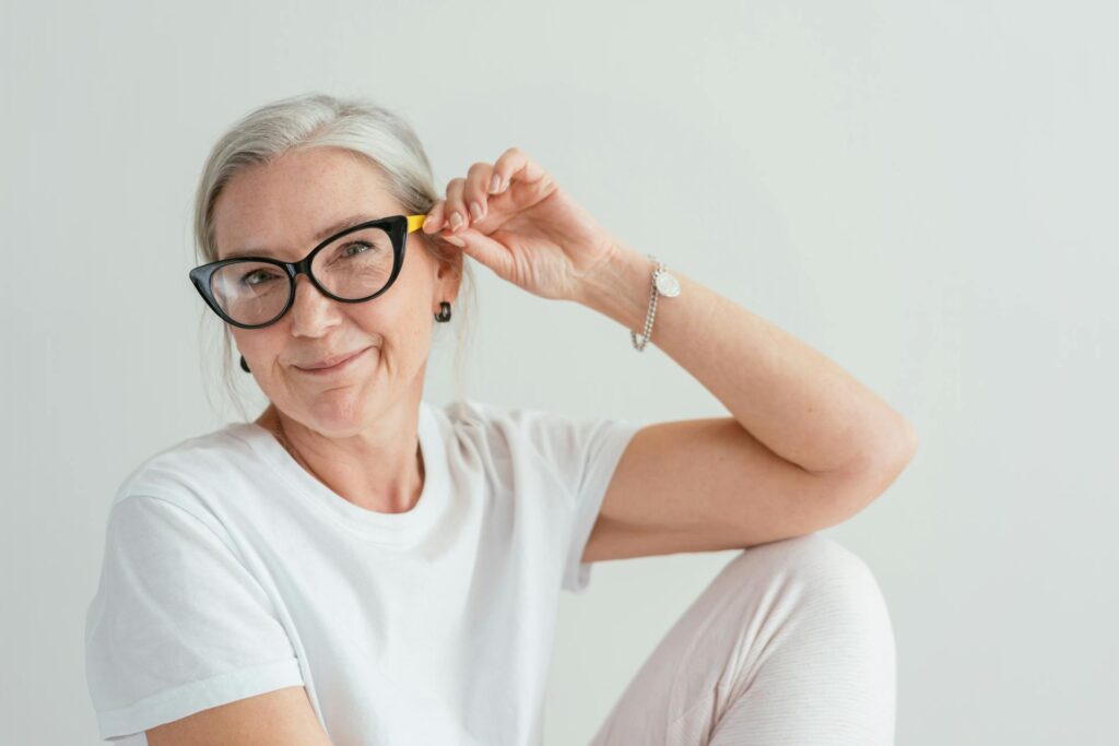 <p>Staying sharp and active doesn’t stop at 50. In fact, this is a great time to pick up new skills that keep your mind working and your days full. Learning new things boosts memory, improves mood, and adds meaning to life. Many people over 50 are signing up for fun, practical, and brain-friendly courses. It’s not just about staying busy; it’s about staying curious. Below are eight interesting skills and courses that are popular among adults looking to keep their minds sharp.</p> ::Pexels