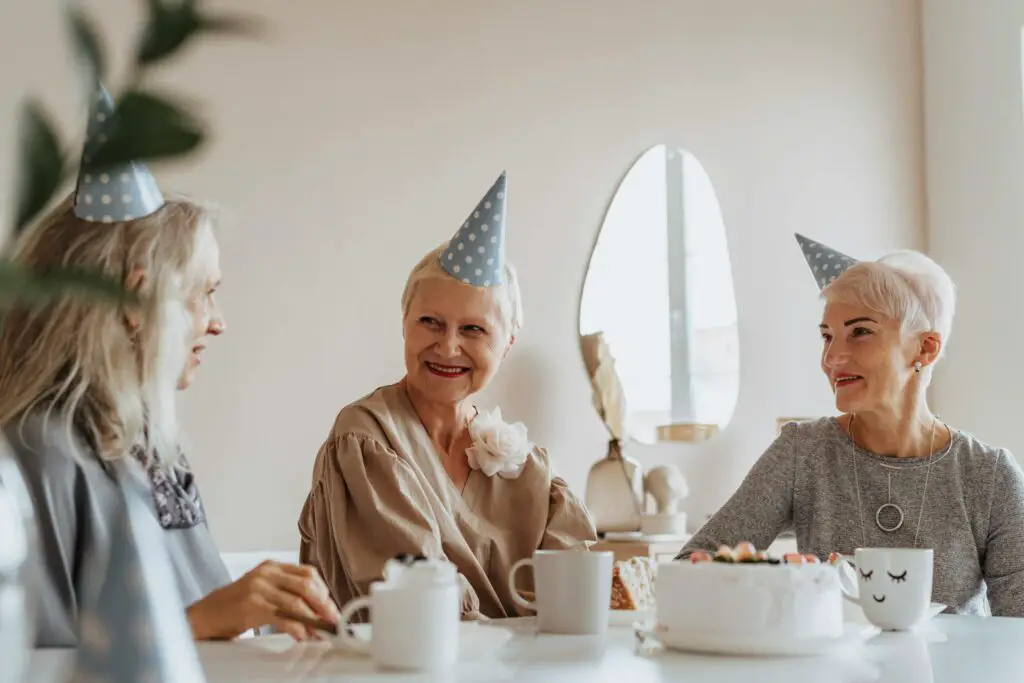<p>Friendships keep life rich, joyful, and full of purpose. But as people get older, staying connected can be tricky. Friends move away, family gets busy, and routines shift. Luckily, there are many ways seniors can maintain and grow their social circles. These activities help foster meaningful bonds, keep the mind sharp, and make life more exciting. Here are ten fun ways to build and strengthen friendships, no matter your age.</p> ::Pexels