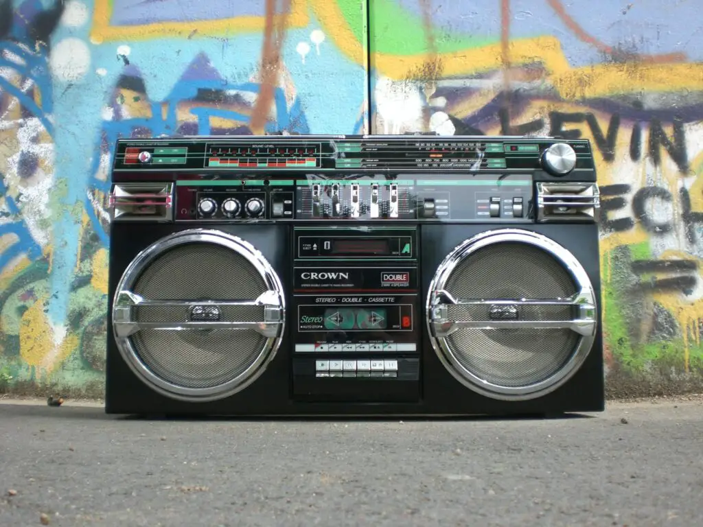 <p>Boomers had great taste, and younger generations are proving it by bringing these classic favorites back into the spotlight. Whether it’s listening to vinyl, snapping photos on film, or playing a round of Scrabble, these trends have stood the test of time. Nostalgia meets modern appreciation, making the old new again.</p> ::Pexels