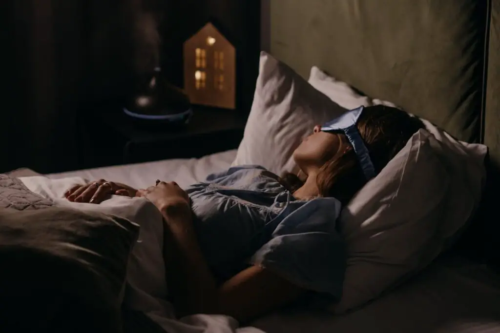 5. Make Your Bedroom a Sleep-Friendly Environment <p> Your sleep environment plays a significant role in the quality of your rest. Keep your bedroom cool, dark, and quiet to create an ideal sleeping space. Blackout curtains, white noise machines, and a comfortable mattress and pillows can make a big difference. Remove clutter and distractions to make your bedroom a sanctuary for rest and relaxation. </p> :: Pexels