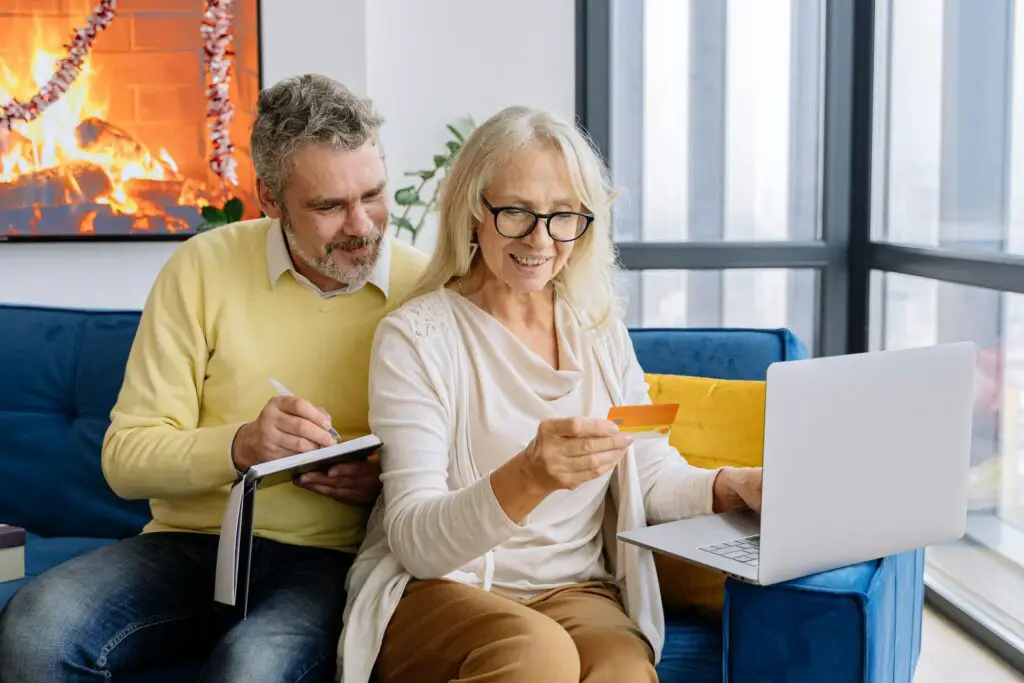 <p>Boomers weren’t drowning in subscription services or online impulse shopping. They saved, paid off mortgages, and built retirement funds. Many millennials, facing high rent and student loans, struggle with money. They look at boomers’ financial stability and wonder how they managed it. The truth? Boomers had different economic conditions, but they also lived with financial discipline—a skill millennials want to master.</p> ::Pexels