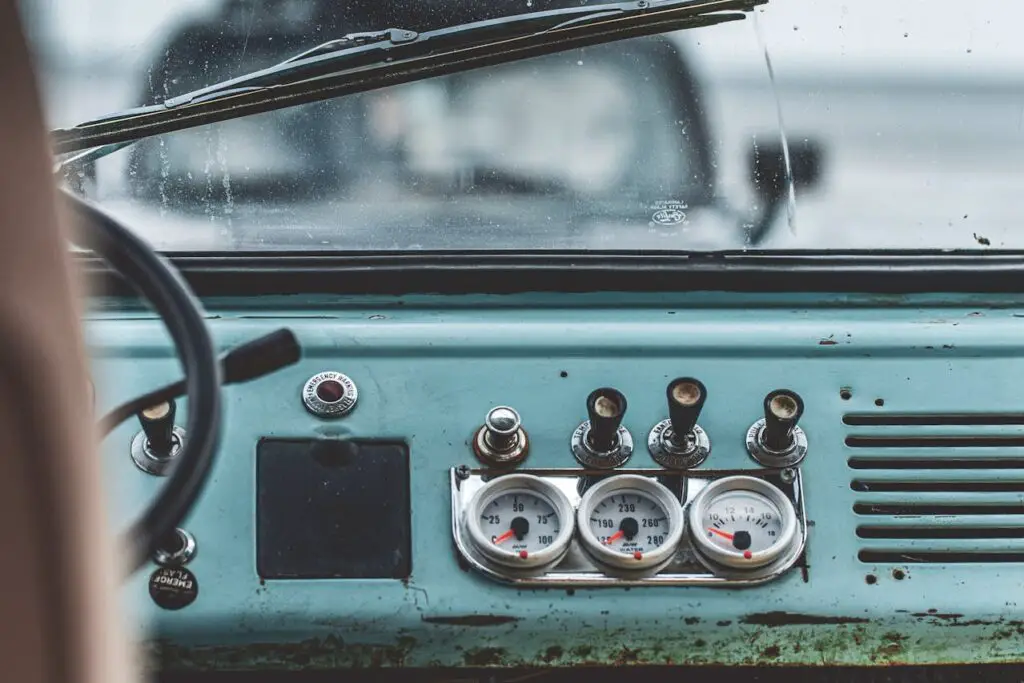 <p> Classic cars featured beautifully crafted analog gauges with mechanical dials and needle speedometers. These gauges not only provided essential driving information but also contributed to the overall aesthetic appeal of the dashboard. With the rise of digital displays, touchscreens, and heads-up displays, analog instrument clusters have become increasingly rare. While modern digital dashboards offer customization and advanced features, they lack the character and timeless charm of classic analog gauges. </p> :: Pexels