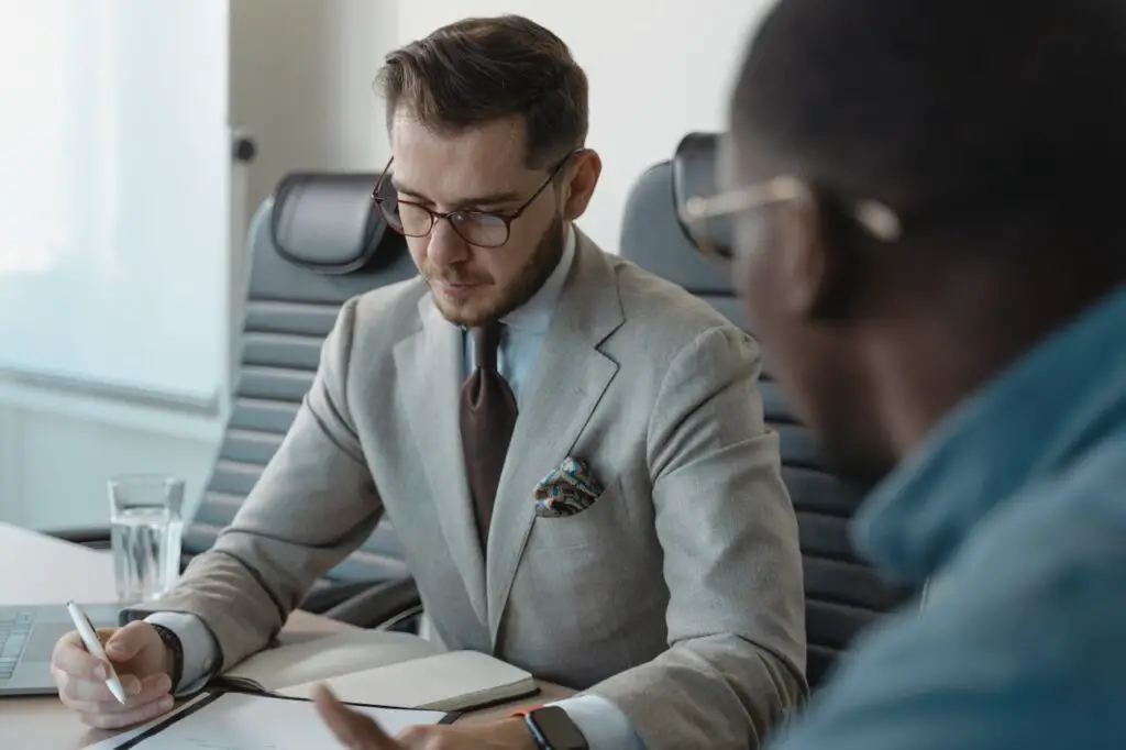 <p> Overusing "like" makes you sound less professional and unsure of your thoughts. Instead of saying, "I was, like, responsible for managing the team," say, "I was responsible for managing the team." This improves your credibility and keeps your speech polished. </p> :: Pexels