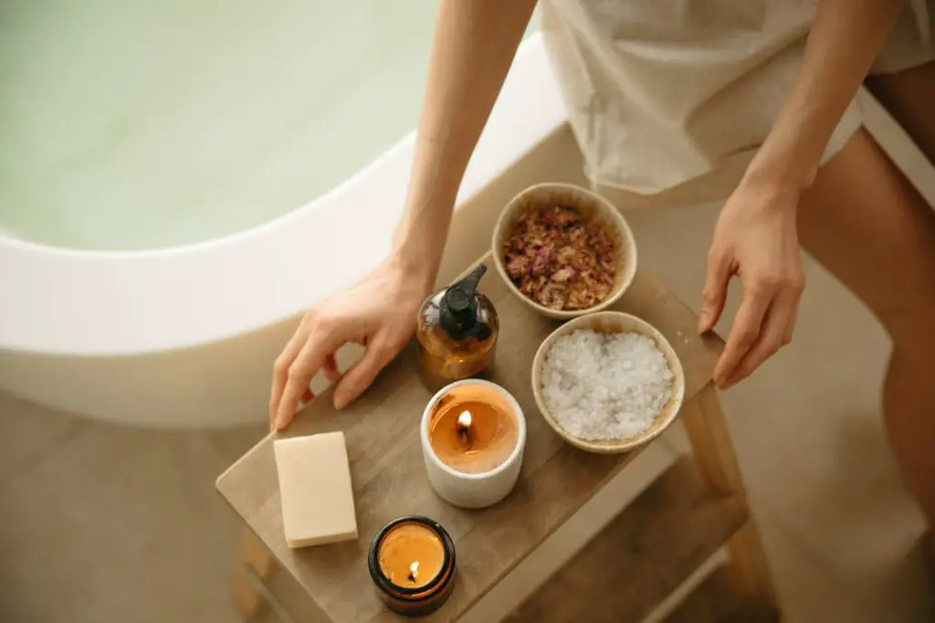 <p> Soaking in a warm bath with Epsom salt before bed is a relaxing way to lower blood pressure and ease tension. Epsom salt contains magnesium, an essential mineral that plays a key role in heart health and blood pressure regulation. Magnesium helps relax blood vessels, improving circulation and reducing hypertension. Studies suggest that many people with high blood pressure have a magnesium deficiency, making Epsom salt baths an excellent way to boost magnesium levels naturally. The warm water further promotes relaxation by reducing muscle tension and encouraging better blood flow. Adding a few drops of essential oils, such as lavender or chamomile, to your bath can enhance the soothing effects and prepare your body for restful sleep. By making Epsom salt baths a regular part of your nighttime routine, you can experience both physical relaxation and long-term benefits for your cardiovascular system. </p> :: Pexels