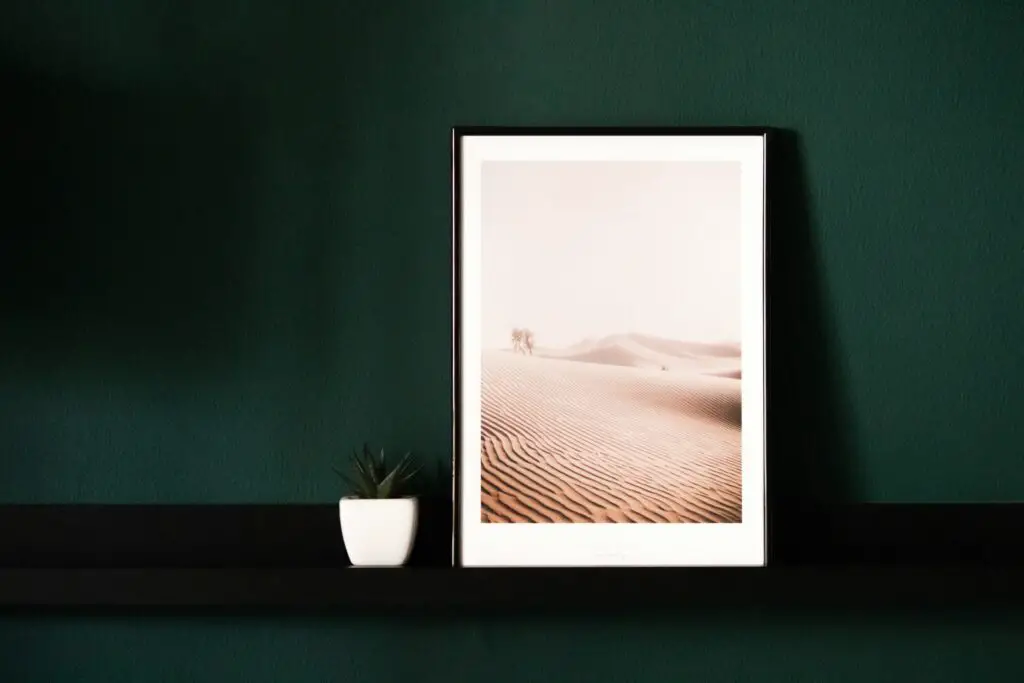 <p>A digital picture frame is a great way to keep your favorite memories on display. Instead of printing photos, you or your family can upload pictures that change automatically. Some frames allow loved ones to send photos straight to the device, keeping you updated with new moments. It is a wonderful way to feel close to family, even if they live far away. Easy to set up and requiring no effort once running, it is a great addition to any home.</p> ::Unsplash