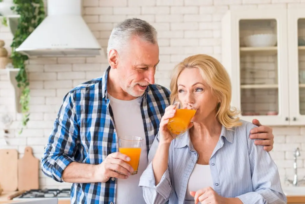 <p> As we age, our immune system naturally weakens, making us more vulnerable to illnesses and infections. However, by incorporating the right foods into your diet, you can help support your immune system and stay healthier longer. For those over 50, it’s especially important to focus on foods that provide essential nutrients to bolster immunity. In this list, we’ll explore six foods that can naturally boost your immune system, keeping you vibrant and resilient as you age. </p> :: Freepik