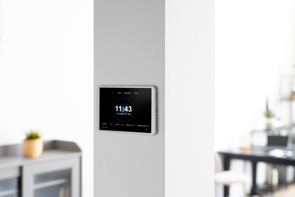 <p> Smart thermostats, like the Nest Learning Thermostat and Ecobee SmartThermostat, are among the most valuable smart home devices you can invest in. These intelligent gadgets learn your daily routines and adjust the temperature of your home accordingly, ensuring that you never waste energy. By optimizing your heating and cooling systems, a smart thermostat can save you a significant amount of money on your monthly energy bills. Plus, many of these devices allow you to control the temperature remotely via an app on your smartphone. With features like energy reports and automatic scheduling, smart thermostats offer convenience and eco-friendliness, making them a worthwhile addition to any home. Not only do they help reduce your carbon footprint, but they also allow you to create a comfortable living environment tailored to your preferences, whether you're home or away. </p> :: Freepik