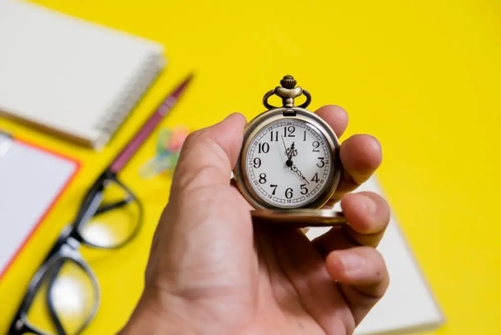 <p> Feeling like there aren’t enough hours in the day? You’re not alone. With deadlines, errands, and daily distractions piling up, managing time effectively can seem impossible. But here’s the good news: with the right time management tricks, you can take back control of your schedule and actually get more done in less time. Whether you are working from home, managing a busy office, or juggling personal responsibilities, these practical strategies will help you streamline your workflow, boost your productivity, and carve out more space for what truly matters. Let’s dive into ten proven time management tricks that can transform your day. </p> :: Pexels