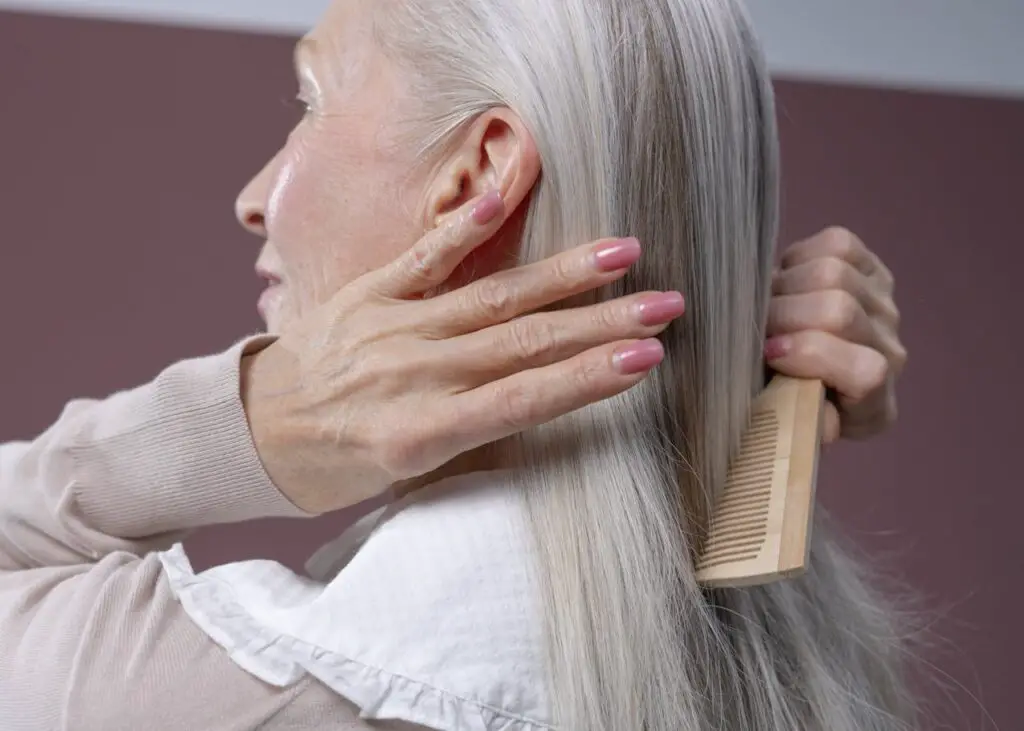 <p>Take a few minutes to brush your hair with care. Feel each stroke and pause between them. This isn’t about grooming—it’s about touch, rhythm, and slowing down. You can do this for yourself or someone else, if they welcome it. Gentle brushing helps relax the scalp and ease the nervous system. It’s one of the oldest self-care acts we have.</p> ::Pexels