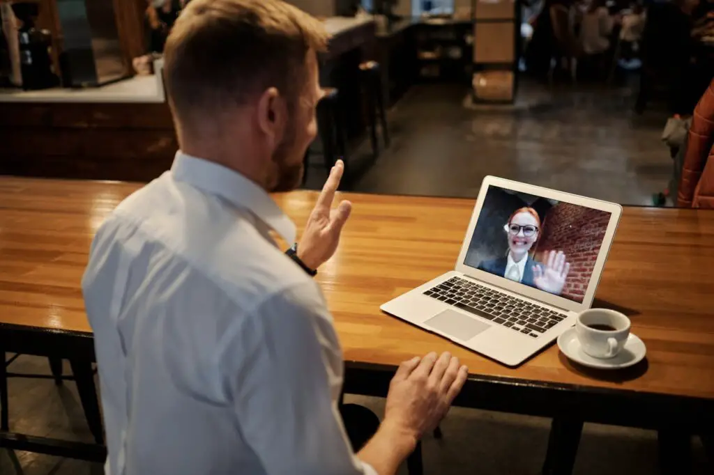 <p> Online dating can be a useful and empowering tool, especially if you have been out of the dating scene for years. While it can initially feel overwhelming or awkward, a confident and cautious approach can make the experience more enjoyable. Choose platforms that align with your relationship goals and create a profile that authentically reflects who you are today. Be mindful of red flags, trust your intuition, and set firm boundaries. Online dating may not lead to instant love, but it can open doors to new friendships, experiences, and possibly even your next meaningful relationship. </p> :: Pexels