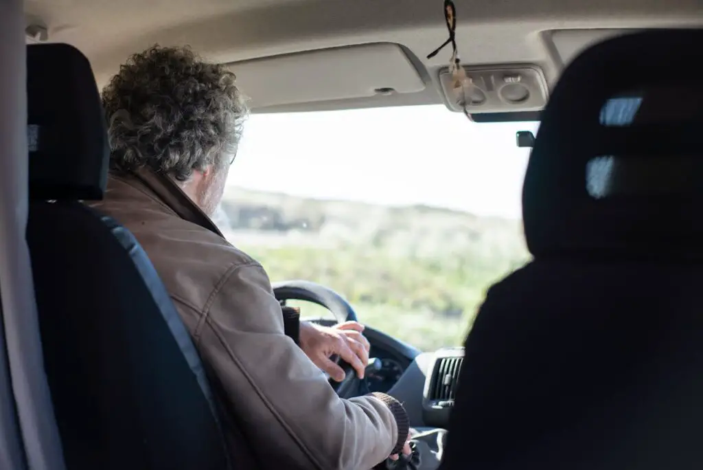 <p> If you are comfortable driving and own a reliable vehicle, working as a delivery driver is an easy way to earn money with total control over your schedule. Services like Instacart, Amazon Flex, and Uber Eats let you deliver groceries, packages, or meals at your convenience. You do not need specialized experience—just a good driving record and a smartphone. Many retirees enjoy this job because it allows them to explore their community, work independently, and avoid long shifts. It is especially appealing for those who like being out and about, but on their own terms and without heavy lifting or strict deadlines. </p> :: Pexels