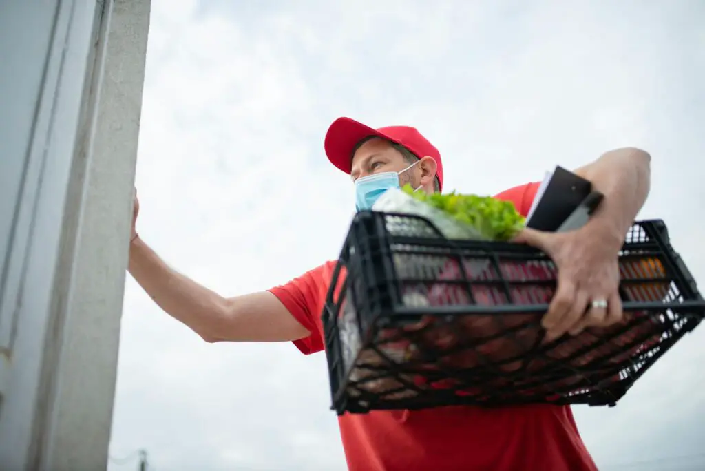 <p>Next time you carry in groceries, treat those bags like weights. Hold them steady and lift them a few times before setting them down. Grocery bags can weigh anywhere from 5 to 20 pounds, making them perfect for quick lifts. It’s a great way to sneak in arm toning without heading to the gym. Bonus: carrying fewer bags at a time means more trips and more movement.</p> ::Pexels