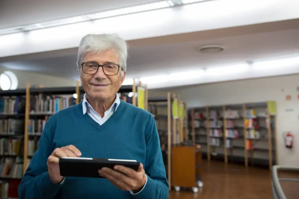 <p> For retirees who prefer a quiet setting and love books, working as a library assistant can be a peaceful and enjoyable part-time job. Your responsibilities may include shelving books, helping patrons find materials, checking items in and out, or organizing sections. Most libraries offer training, so you do not need experience to get started. This is a great job if you are detail-oriented, enjoy working in a calm environment, and want light physical activity without stress. You will also have access to a variety of reading materials and may even join in on community events or reading groups hosted by the library. </p> :: Pexels