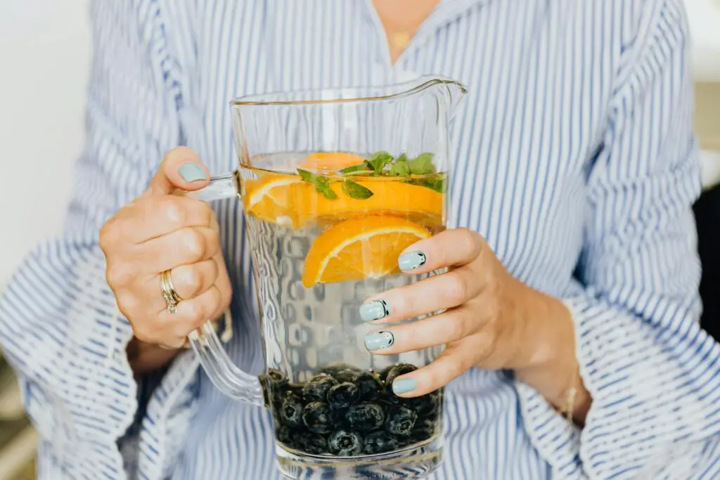 <p>Plain water can feel boring fast, but adding fresh fruits gives it a splash of life. You can toss in slices of lemon, strawberries, cucumber, or even mint. It adds taste without sugar or fake stuff. Plus, it looks great in a glass, making you more likely to sip. Fun fact: people who drink flavored water often end up drinking 40% more in a day. Bright, colorful fruit-infused water pictures are easy to find royalty-free for extra inspiration.</p> ::Pexels