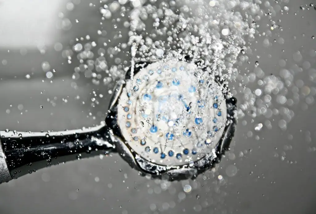<p>A cold splash at the end of your shower isn’t fun—but it works. That quick jolt wakes up your nervous system and makes you breathe deeper. Cold water boosts blood flow and even lifts mood by triggering a small release of feel-good chemicals. Start small: just ten seconds of cold at the end of your shower. Build up to thirty or more if you like. Many people find it addictive once they feel the benefits.</p> ::Pexels