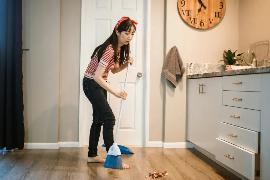 <p>Sweeping is already a movement-heavy chore, but you can make it more fun and active by adding dance moves. Shuffle your feet, sway your hips, and keep the beat going while you sweep. Dancing boosts your heart rate and improves coordination. Studies even show that dancing burns more calories than walking at a slow pace. Plus, it makes cleaning way more fun.</p> ::Pexels