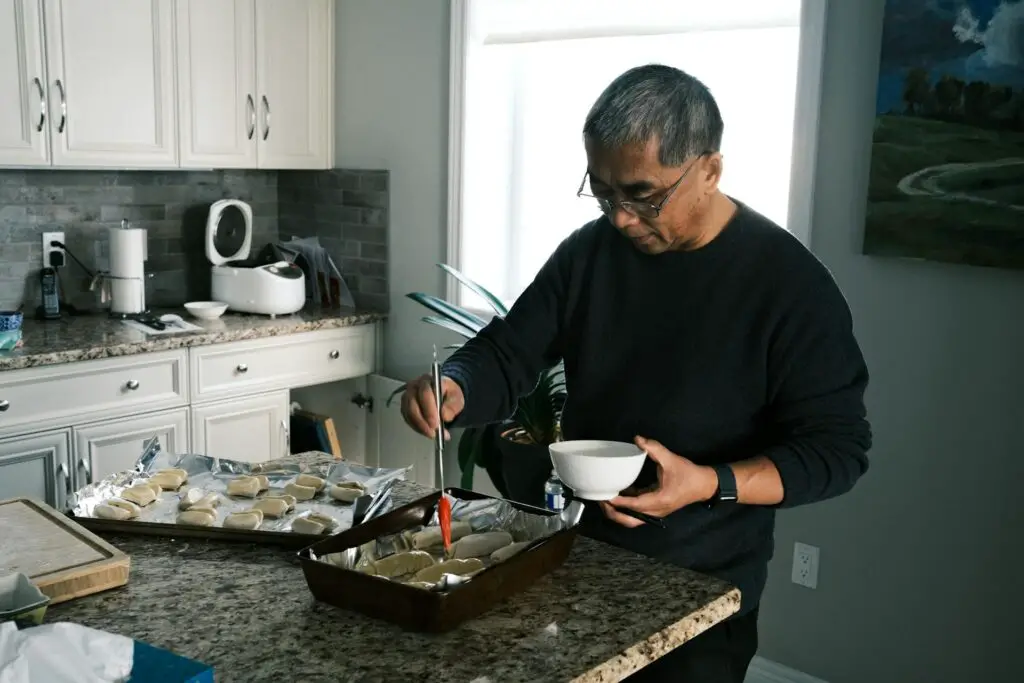 <p>Eating isn’t just about fueling the body anymore; it’s about savoring every bite. A homemade dish, whether it’s an old family recipe or a new favorite, carries a kind of comfort that restaurant meals rarely match. Cooking itself becomes a joy, too. Kneading dough, stirring soup, or even just setting the table turns into a soothing ritual. Plus, home-cooked meals are often healthier, which means more energy to enjoy the day.</p> ::Pexels