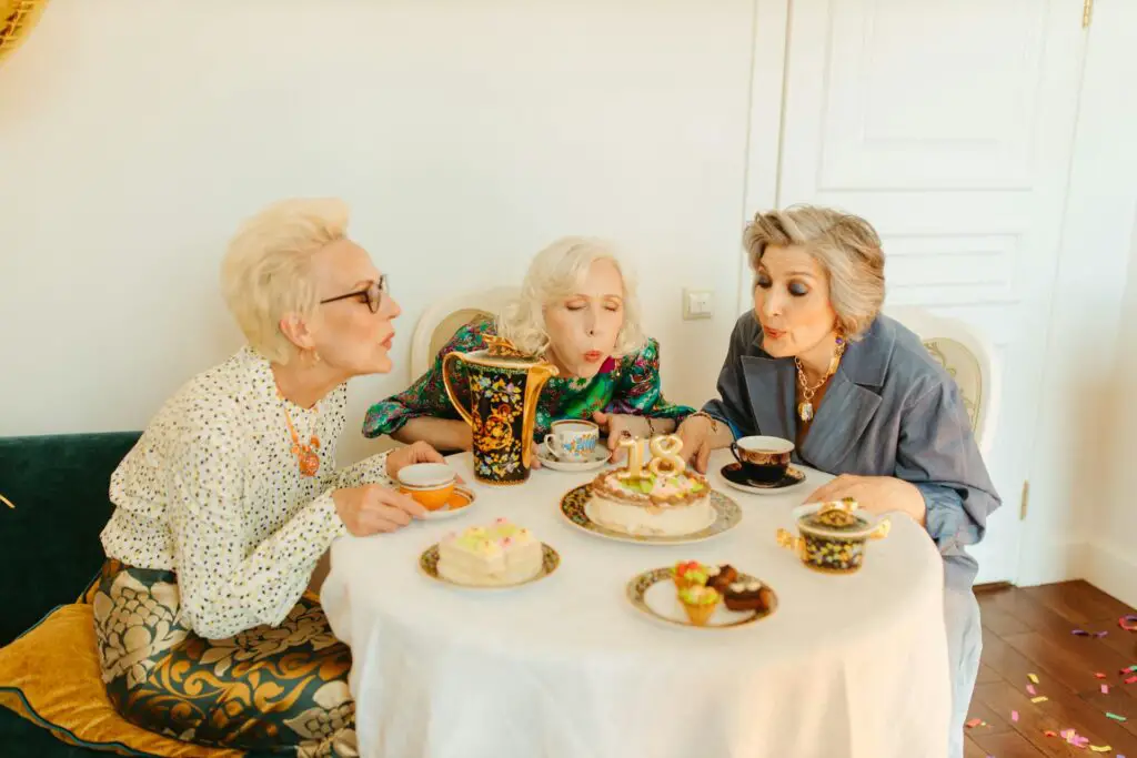 <p>Life has a way of making us rush past the little things. But as the years go by, those small moments start to shine. Whether it’s the warmth of a morning sunbeam or the simple joy of an unhurried meal, aging brings a deeper sense of gratitude. Here are eight everyday joys that become even sweeter in your golden years.</p> ::Pexels
