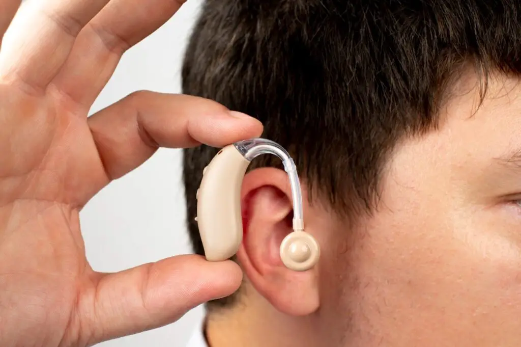 <p> If hearing becomes a challenge, Phonak Marvel Hearing Aids offer an advanced solution that connects directly to smartphones via Bluetooth. This feature allows you to stream calls, music, and other audio directly into your hearing aids, providing crystal-clear sound quality. Many modern hearing aids also come with automatic volume adjustment and noise cancellation, making them ideal for social settings or noisy environments. With these hearing aids, communication becomes effortless, improving your ability to engage in conversations and stay connected. Phonak hearing aids also offer customizable settings for different environments, ensuring you can enjoy clear sound whether you’re at a party, in a car, or in a quiet room. </p> :: Freepik