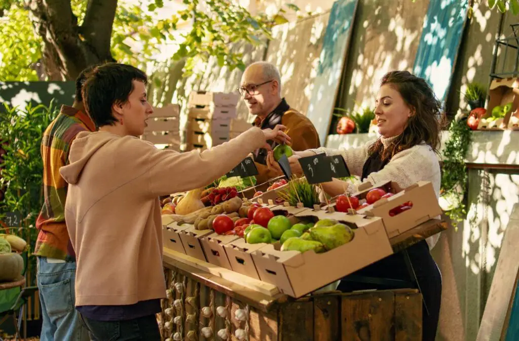 <p> Have you ever wondered where your food really comes from? In a world dominated by global supply chains and mass production, it's easy to lose sight of the roots of what we eat. Yet right in your own community, there’s a growing movement that’s putting the focus back on fresh, seasonal, and sustainably grown food—one plate at a time. The farm-to-table movement is about more than just eating healthy; it’s about creating stronger communities, supporting small farms, protecting the environment, and making more mindful choices about what goes on your fork. The best part? You don’t need to be a farmer or a food expert to get involved. There are so many easy, impactful ways you can support your local food system and make a difference, starting right now. Whether you're picking up fresh produce at a weekend market, eating at restaurants that champion local sourcing, or growing your own herbs on a balcony, your actions add up. Ready to dig in and eat with purpose? Here are 8 simple and powerful ways to support local food systems—while enjoying fresher, more delicious meals in the process. </p> :: Freepik