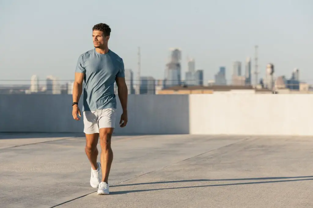 <p> The biggest mistake beginners make is diving into an unrealistic workout plan that quickly leads to burnout or injury. Instead, experts recommend starting with short, manageable walks—aim for 15 to 20 minutes a day, five days a week. As you build endurance and confidence, gradually increase the time and frequency. The key is consistency, not perfection. Even light walking has been shown to improve cardiovascular health, boost mood, and burn calories. When it becomes a regular habit, those daily steps add up quickly and create lasting change. Scheduling your walks, like you would any important meeting, also increases your chances of staying on track. </p> :: Pexels