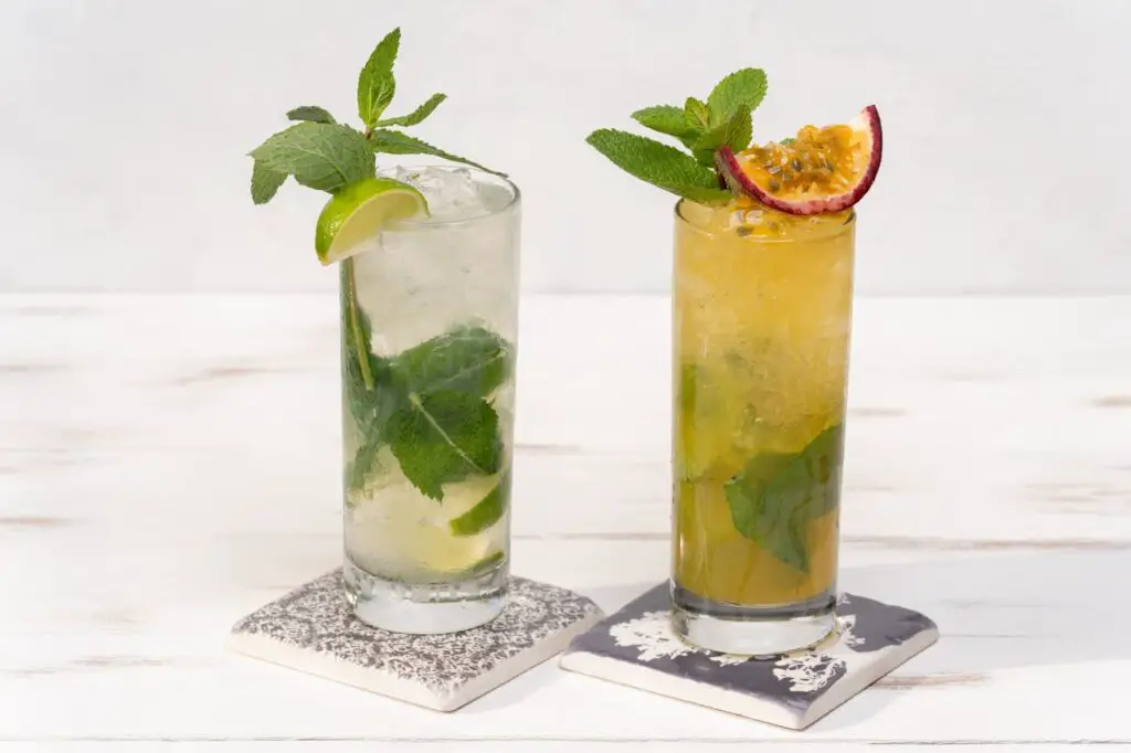 <p> Non-alcoholic drinks are no longer an afterthought or a bland substitute for their boozy counterparts. These six surprisingly delicious non-alcoholic drinks—sparkling elderflower lemonade, cucumber mint cooler, tropical fruit fizz, virgin mojito, iced hibiscus tea lemonade, and apple cinnamon sparkler—prove that you can enjoy vibrant, flavorful beverages at any event without the need for alcohol. Whether you're hosting a gathering or simply treating yourself, these drinks will ensure that everyone has a memorable time while sipping on something light, refreshing, and full of flavor. So, next time you're planning a party or relaxing at home, skip the alcohol and opt for one of these delightful, non-alcoholic concoctions that are sure to impress. Cheers to enjoying every moment, no matter what’s in your glass! </p> :: Pexels