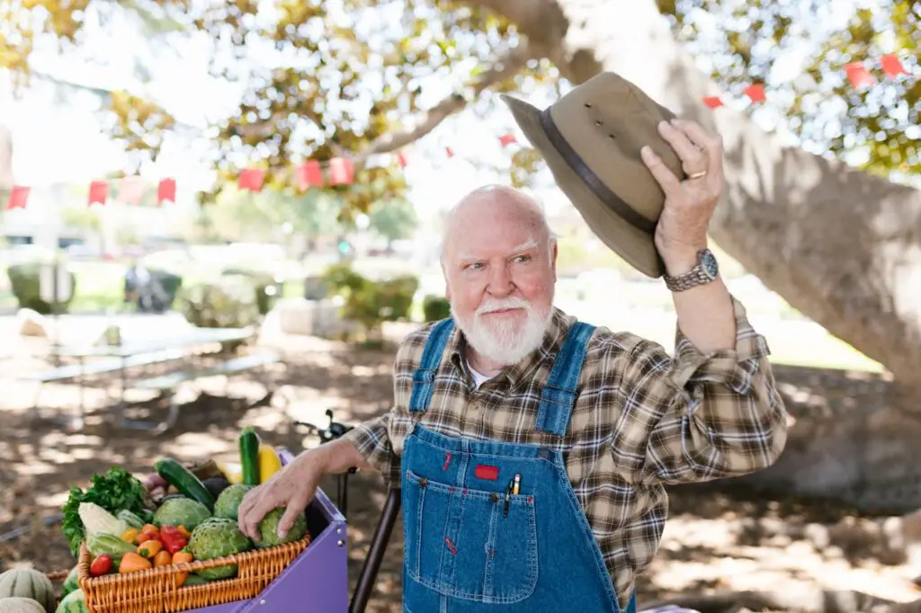 <p> Farmers markets are more than just a place to grab fresh produce—they’re community hubs that offer a taste of local culture. On any given weekend, you can find artisanal bread, organic veggies, locally made soaps, handcrafted jewelry, and even live music or cooking demonstrations. Shopping at a farmers market supports small businesses and lets you chat directly with the people who grow or make your food. Want to make it even more fun? Challenge yourself to buy one unfamiliar ingredient each time you go, and then look up a new recipe to try at home. It’s a great way to stay adventurous with your diet and add a creative spark to your cooking routine. </p> :: Pexels