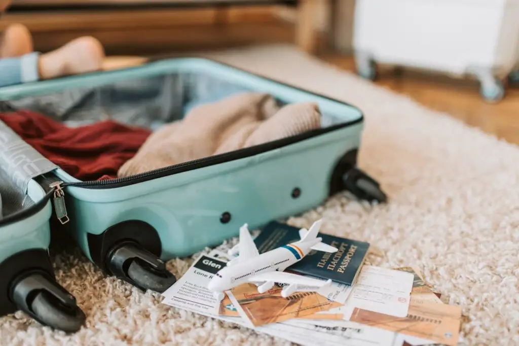 <p> Last but definitely not least, keeping your essential documents in your carry-on is a non-negotiable rule. Your passport, tickets, boarding passes, travel insurance details, and any medical documents should be stored in a secure, easily accessible travel wallet. It’s also a good idea to keep a copy of important information in case of an emergency, such as a list of emergency contacts, hotel reservations, or a backup credit card. Avoid packing these documents in your checked luggage, as they are too important to risk being lost. A well-organized travel wallet can save you a lot of time and stress during your trip. Having everything in one place ensures that you won’t waste time digging through your bag when you need to pull out your passport or boarding pass at the gate. </p> :: Pexels
