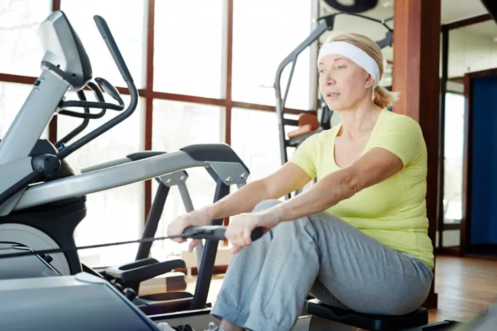 <p> If you like variety and want a bit of everything—strength, cardio, mobility—then senior circuit training might be your ideal match. In these classes, you’ll rotate through stations that each focus on a different exercise, like seated leg lifts, light dumbbell curls, or balance work with resistance bands. You move at your own pace, and instructors are trained to help you modify movements for safety and comfort. It’s a fantastic way to build functional strength that supports everyday activities, from carrying groceries to climbing stairs. </p> :: Freepik