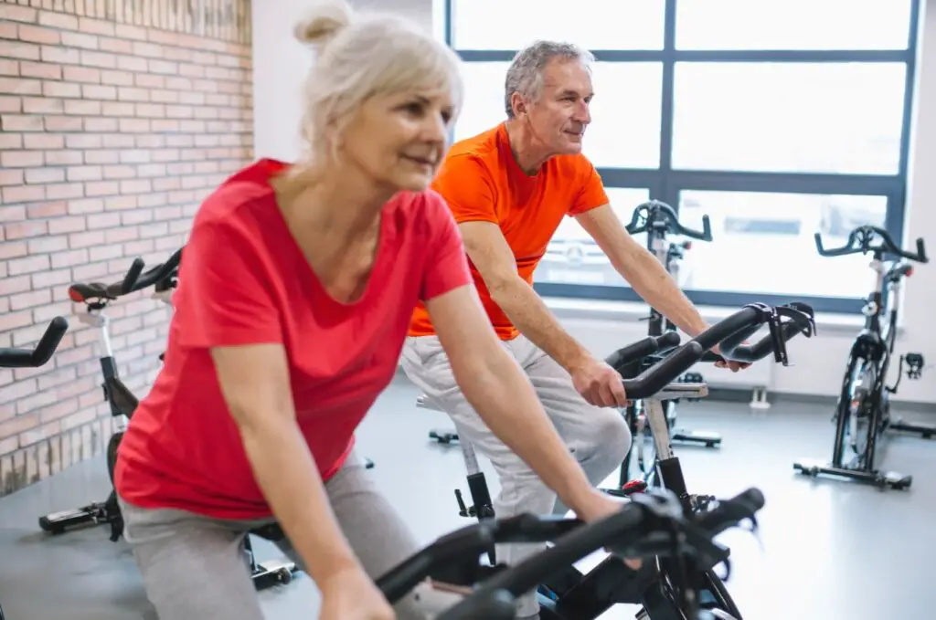 <p> Let’s be honest—staying active in your golden years can feel like a chore, especially if your idea of a good time doesn’t involve push-ups or boot camp. But here’s the good news: fitness over 50 doesn’t have to be boring or grueling. In fact, it can be social, energizing, and something you truly look forward to each week. The secret? Group fitness classes designed specifically for seniors. These classes go beyond just movement—they offer a community, a routine, and a whole lot of laughs along the way. Whether you’re looking to build strength, improve balance, or just dance a little more in life, there’s something for everyone. Here are 8 fun, low-pressure group fitness classes that are perfect for seniors and baby boomers who want to stay strong, mobile, and happy—without hating every minute of it. </p> :: Freepik