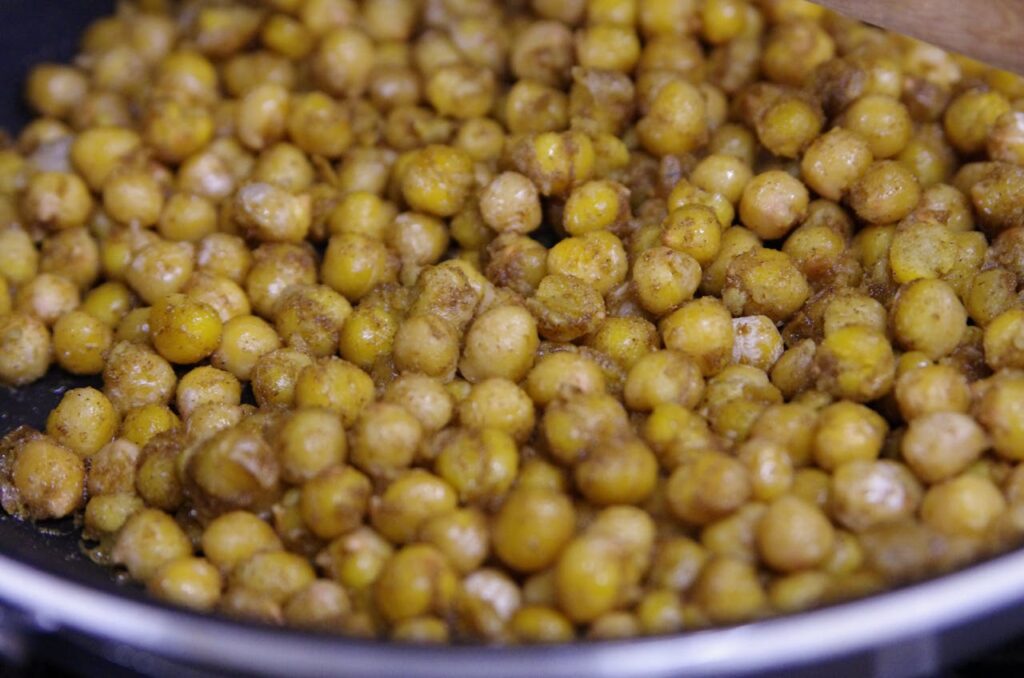 <p> If you’ve ever enjoyed hummus, falafel, or a crispy roasted snack, you’ve already tasted the magic of chickpeas. These little legumes pack around 15 grams of protein per cooked cup, along with fiber, folate, and a subtly nutty flavor that pairs well with just about everything. Canned chickpeas are convenient and ready to use, while dried ones offer even more flavor when cooked from scratch. Whether you’re blending them into creamy dips, tossing them into grain bowls, or smashing them for a sandwich filling, chickpeas offer both texture and nutrition in every bite. </p> :: Pexels