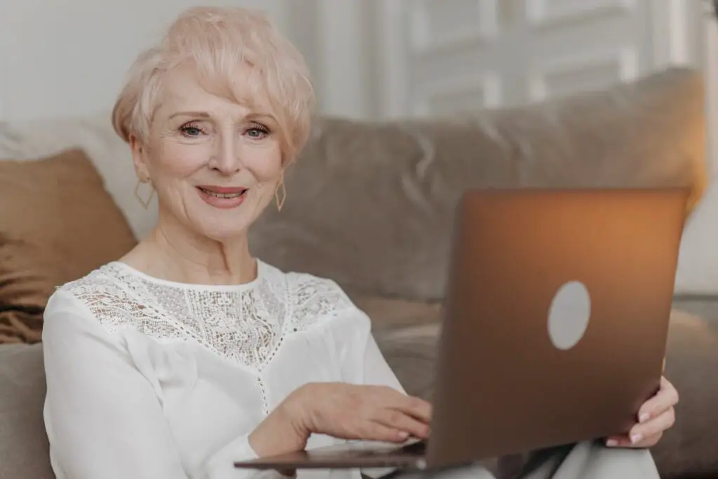 <p> By the time they hit 50 or 60, most women have been through enough to understand their value. They’re no longer interested in shrinking themselves to fit into someone else’s world. They know who they are, what they want, and—most importantly—what they won’t tolerate. That kind of clarity is powerful. </p> :: Pexels