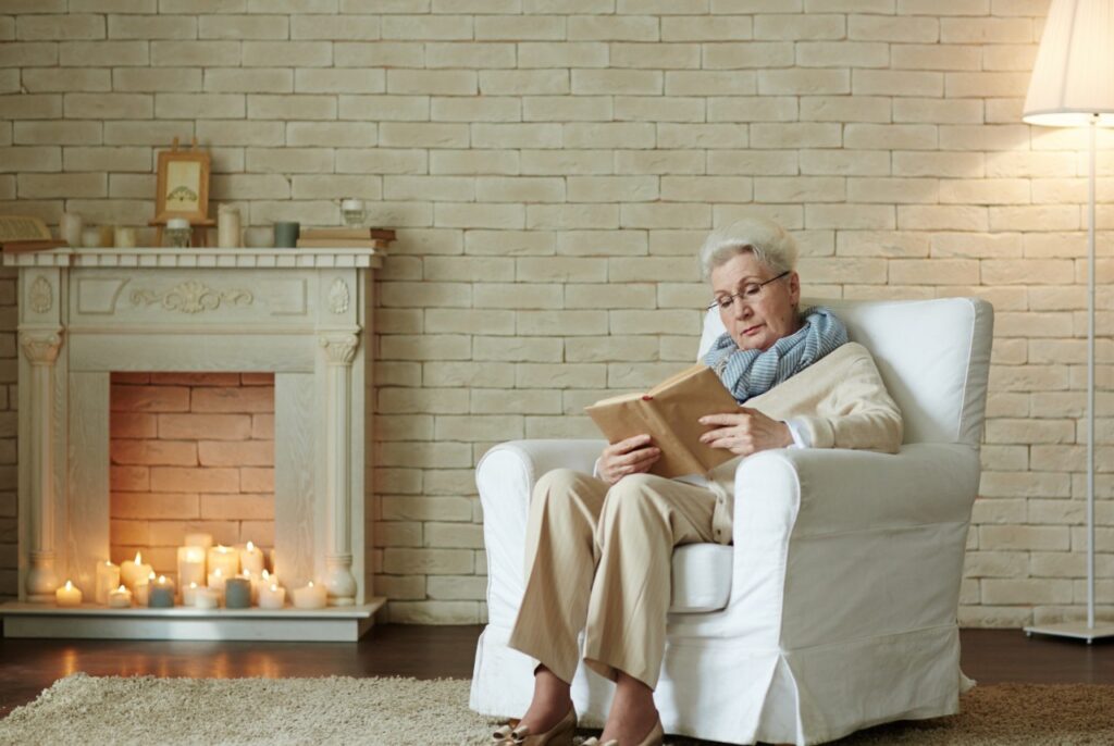 <p> Across the United States, an increasing number of baby boomers are choosing to live solo. Some may have landed there through circumstances like divorce or widowhood, but many are actively deciding that living alone suits them best. While some people worry that solo living is lonely, boomers know the truth: it can be freeing, peaceful, and downright joyful. Whether you are considering a solo chapter yourself or just curious about the appeal, here are 14 honest reasons so many boomers are embracing life on their own terms. </p> :: Freepik