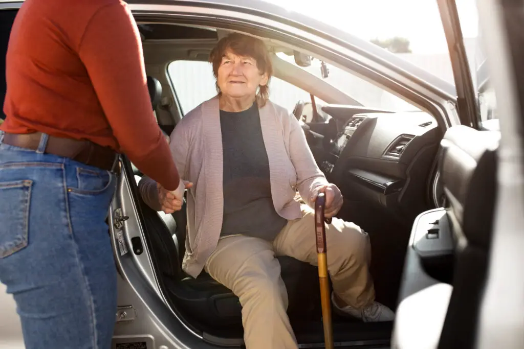 <p> Worried about the price tag? Don’t be. Between federal tax credits, state rebates, and local utility incentives, switching to an EV can be more affordable than you think. Depending on where you live, you might qualify for thousands of dollars in savings just for buying electric—and you may even get help with installing a home charger. If you're shopping on a budget, keep in mind that gently used EVs are often available for under $10,000, especially with incentives applied. For Boomers used to looking for a good deal, this is a golden opportunity. </p> :: Freepik