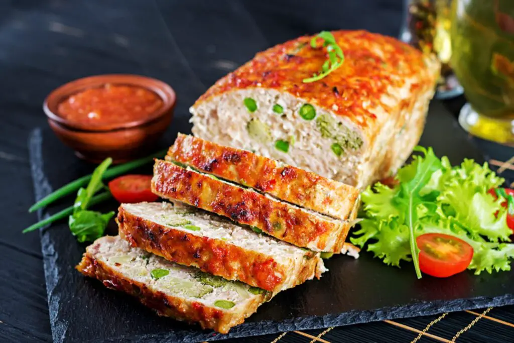 <p> Few dishes say “home-cooked dinner” like meatloaf. Baby Boomers grew up with this hearty classic, usually featuring ground beef blended with onions, breadcrumbs, and spices, then glazed with a sweet, tangy ketchup sauce. It’s the ultimate slice of nostalgia, especially when served with creamy mashed potatoes. Want to lighten it up? Use lean turkey or beef, add shredded veggies like carrots or zucchini to the mix, and swap breadcrumbs for oats. You’ll keep the savory flavor while sneaking in extra nutrition—without sacrificing that warm, comforting vibe. </p> :: Freepik