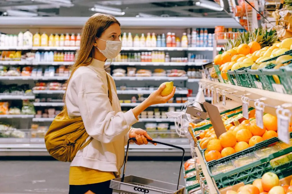 <p> Grocery bills can quietly drain your bank account, especially if you’re buying organic everything or feeding a family. But good news: you can lower your grocery costs without sacrificing healthy, tasty meals. Shop weekly sales, plan meals in advance, use digital coupons, and switch to store brands for staples. Apps like Ibotta or Fetch Rewards give cash back on groceries, putting even more money into your emergency fund. Trim just $40 a week, and you’ll bank over $2,000 in a year—a significant chunk toward your savings goal. </p> :: Pexels