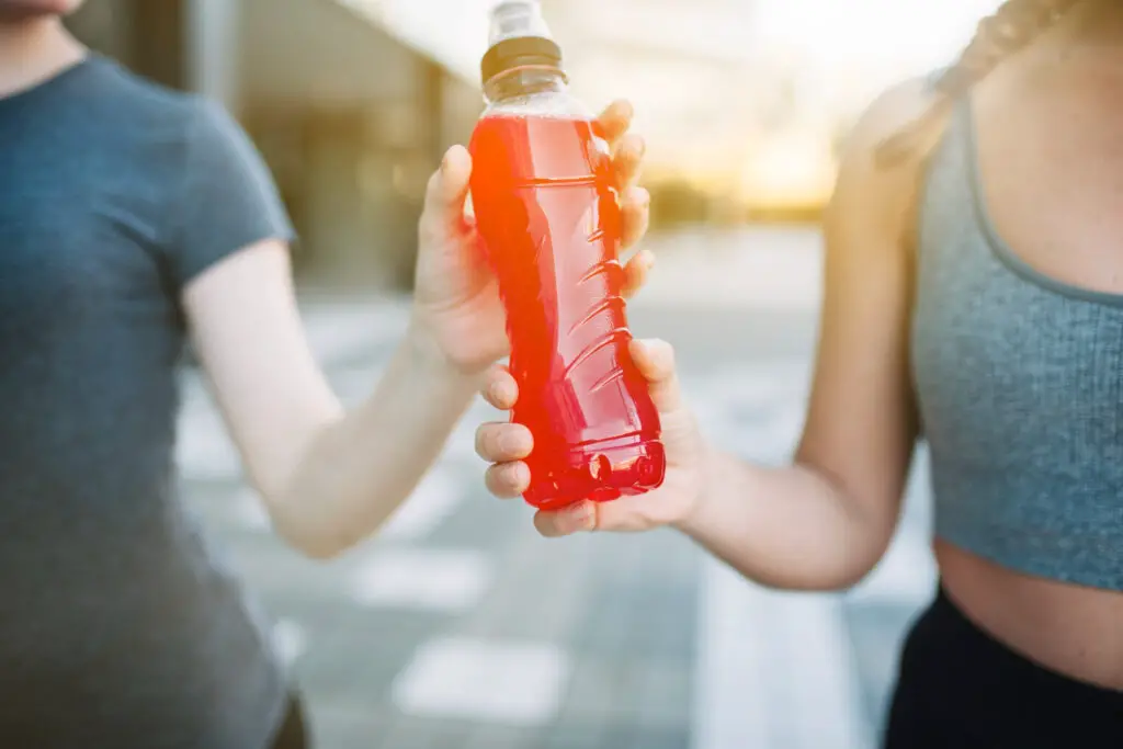<p> They promise a quick boost, but energy drinks and sports drinks often deliver a cocktail of sugar, caffeine, and acids that can be tough on the heart, teeth, and nervous system. Unless you are running marathons or training intensely, you likely do not need the extra electrolytes—and you definitely do not need the excess sugar and stimulants. For older adults, these drinks can raise blood pressure, disrupt sleep, and cause jitters. A better option? Good old-fashioned water or herbal tea. Your body will thank you. </p> :: Freepik